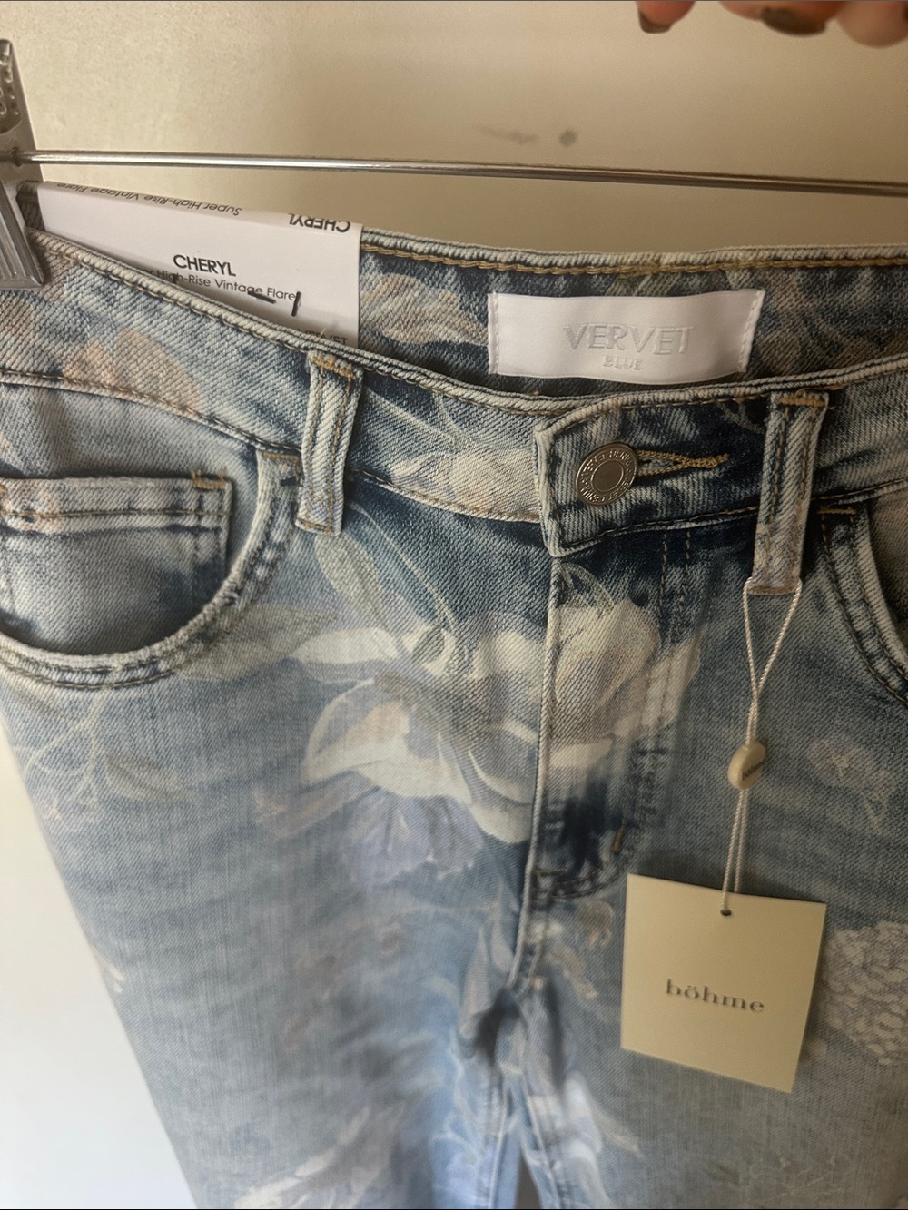 VERVET High Rise Vintage Flair Jeans with Floral designs NWT - Picture 8 of 13